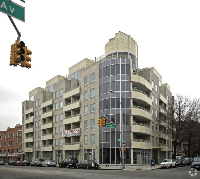 Photo - Regency Plaza