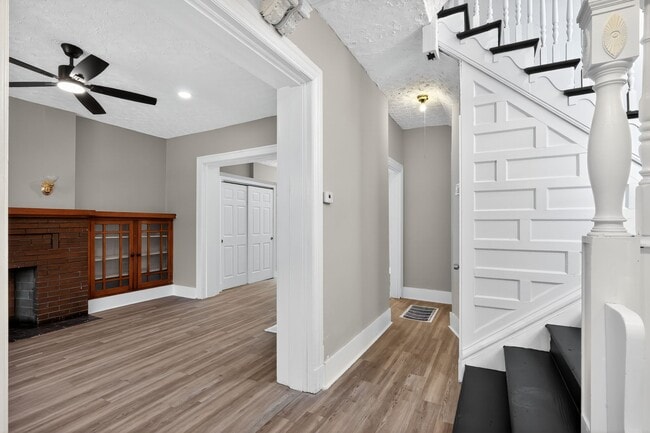 Photo - 4152 Delmar Blvd