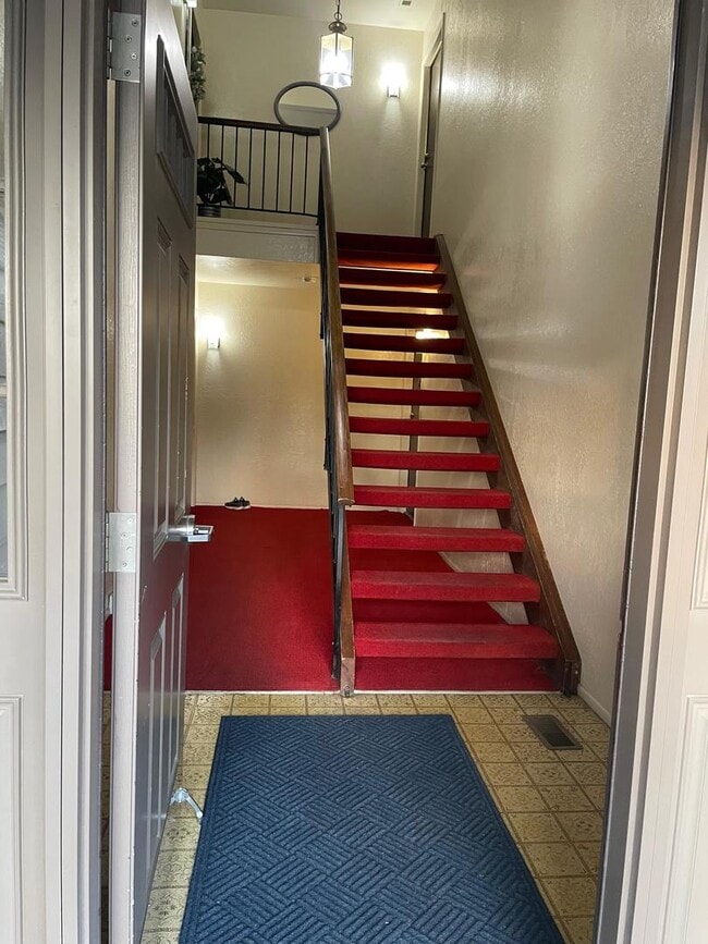 Photo - 287 Pembridge Ln Unit B2