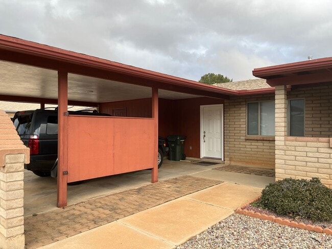 Photo - Large 4 bedroom with  yard