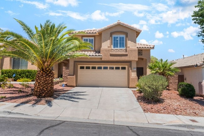 Building Photo - Spacious Home with Timeless Charm!