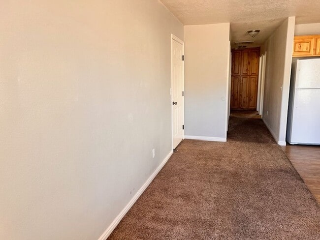 Photo - 3 Bed 2 bathroom house