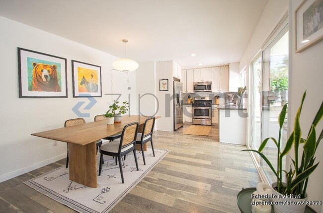 Photo - 189 Calle Guernica