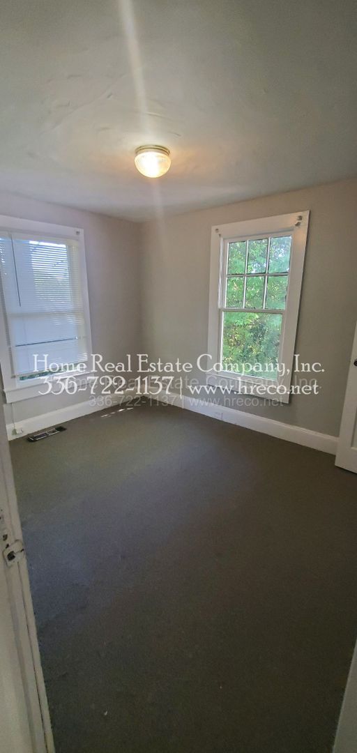 2931 Old Greensboro Rd