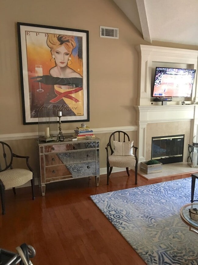 Photo - 56 Spindle Ln