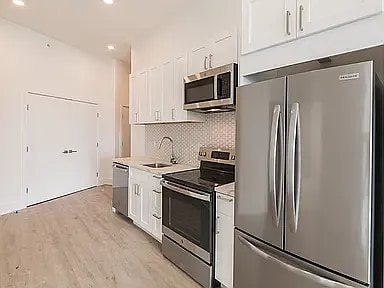 Photo - 1622 Point Breeze Ave Unit 10