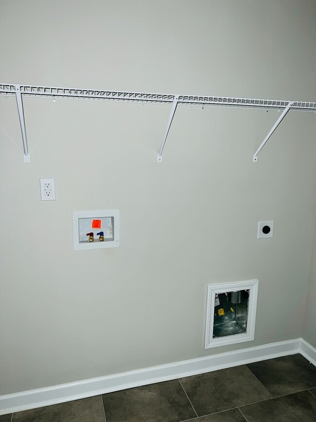 Photo - 705 Georgetown Cir Unit 705 Georgetown Circle