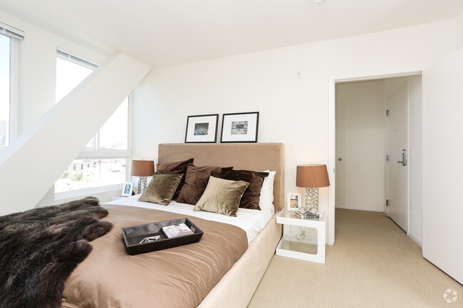 Photo - One Santa Fe