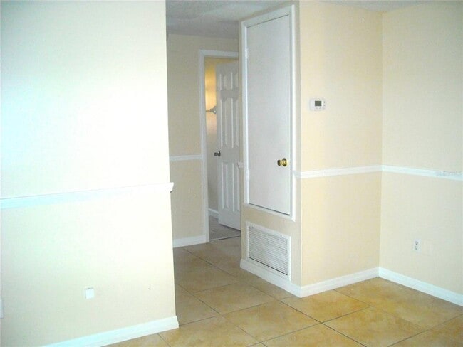 Photo - 2806 Burr Oak Dr