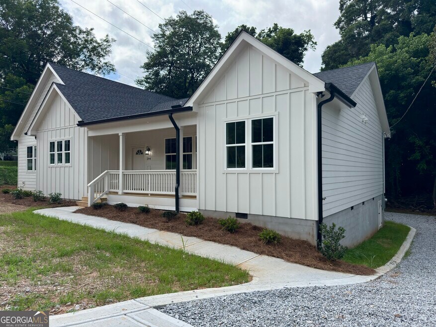 294 Moreland Ave