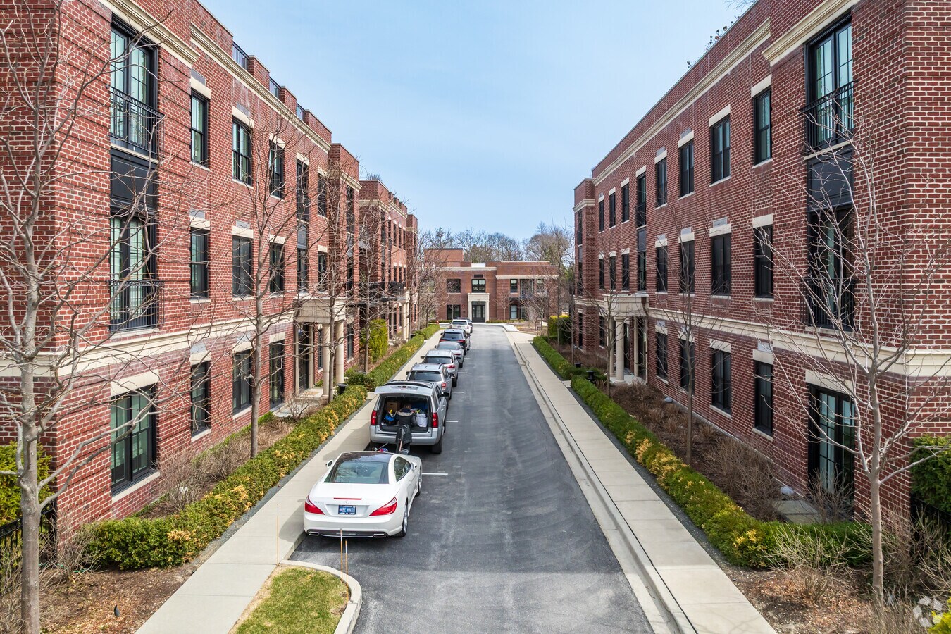 Entrance - 723 N McKinley Rd