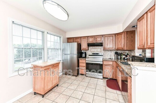 Photo - 21929 Myrtlewood Square