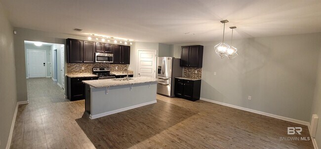 Photo - 17431 Harding Dr