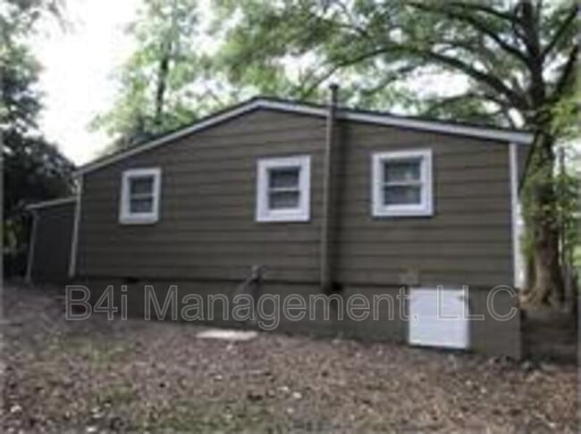 Photo - 3160 McKenzie Rd