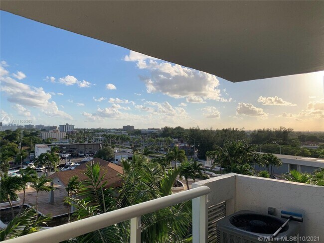 Photo - 13499 Biscayne Blvd Unidad 710