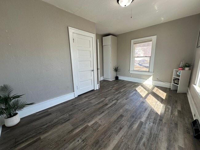 Photo - 3 bed, 1 bath home for rent in Waterloo