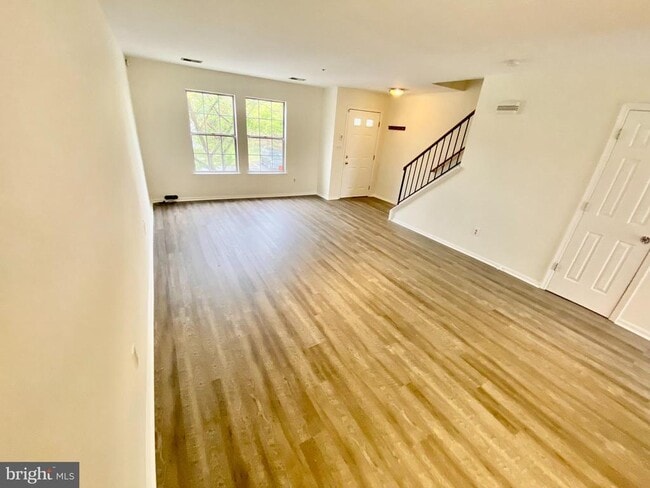 Photo - 1468 Nestlewood Ct