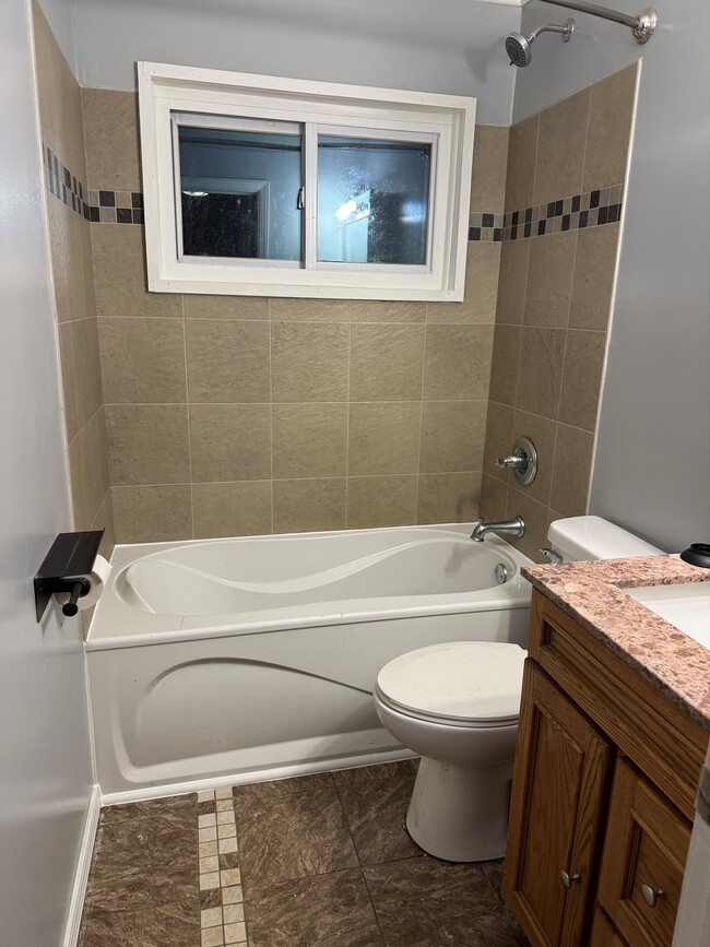 Photo - 58 Oriole Dr