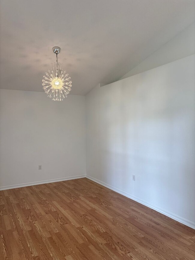 Photo - Spacious 4-Bedroom Pool Home in Indian Cre...