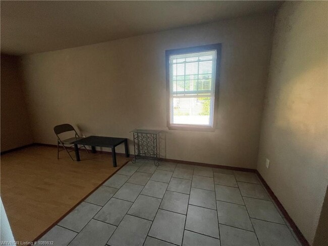 Photo - 903 N 47th St