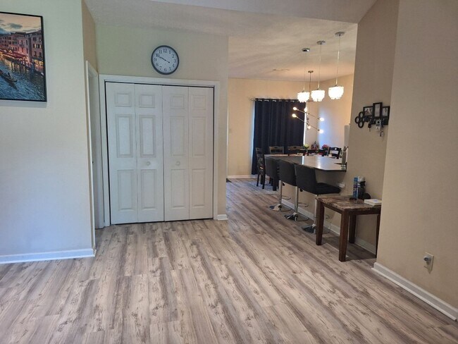 Photo - One level living in NorthWest Knoxville