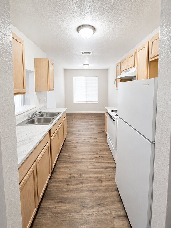Photo - 4581 Macher Way Unit D
