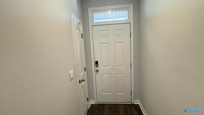 114 Canonbury Dr