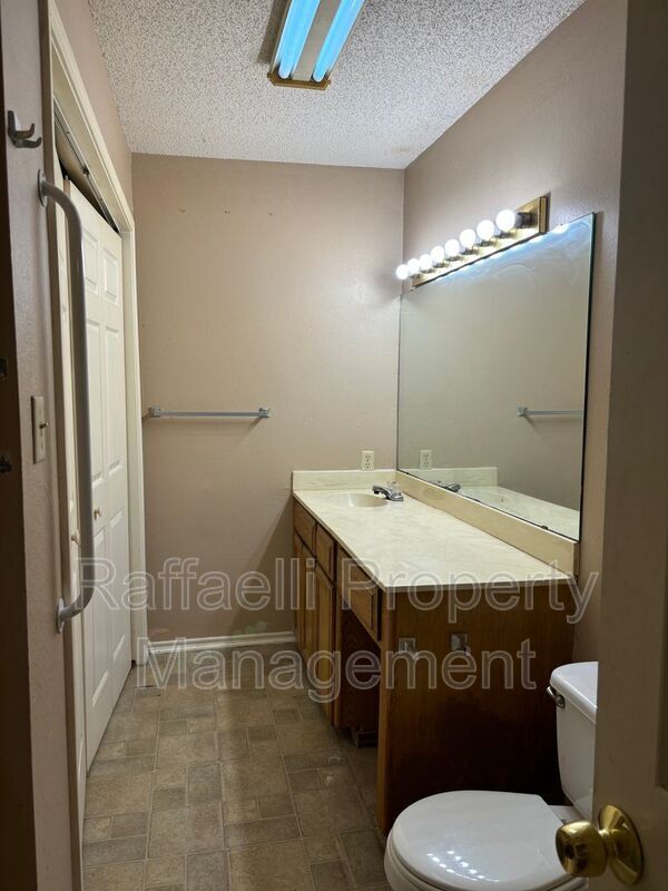 Photo - 68 Pierce Rd