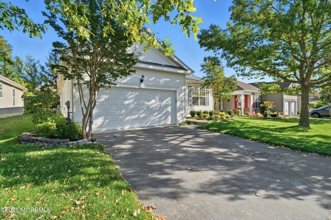 Photo - 225 Mirage Blvd