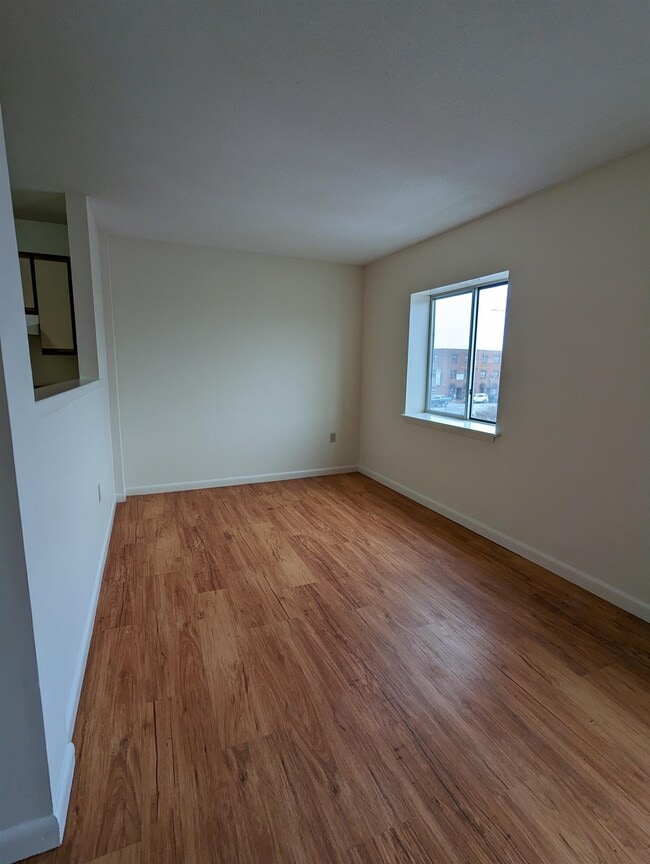 Photo - 16 Manning St Unidad 206