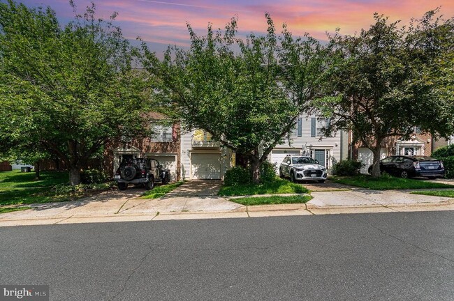 Photo - 10157 Elgin Way Townhome