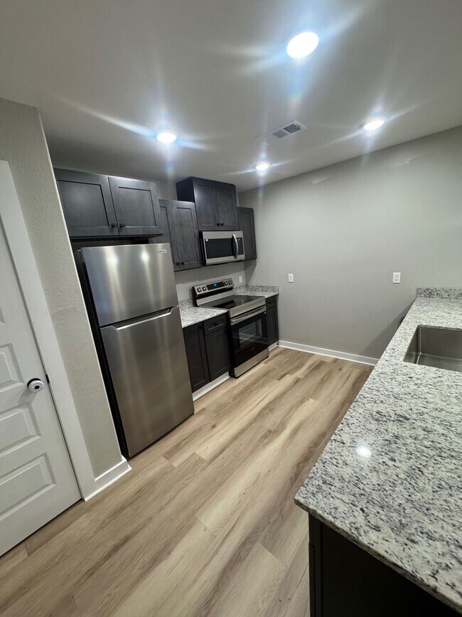 Photo - Hogan Homes LLC Unit 3802A