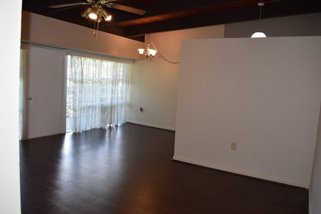 Photo - 3419 University Blvd W Unit 303