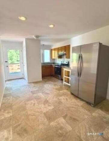 Building Photo - 9 Pine Orchard Rd Unit 2