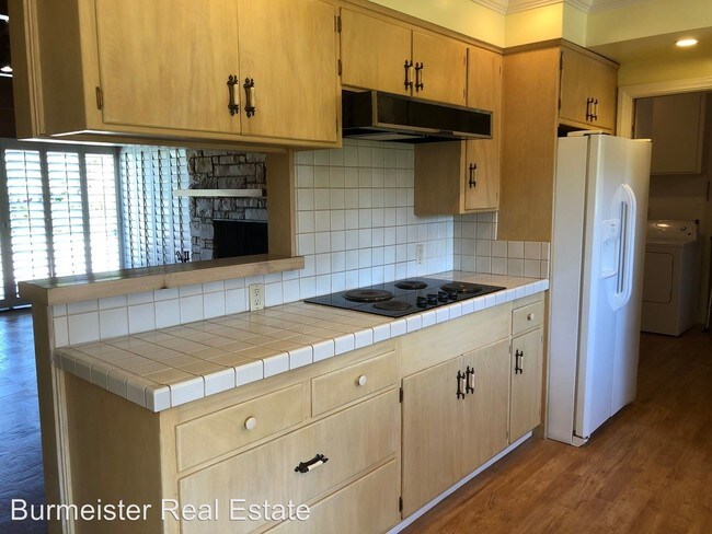 Photo - 3 br, 2.5 bath House - 1722 Grandview Street