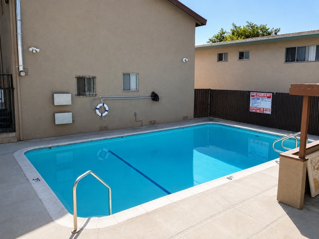 821 Glenway Drive