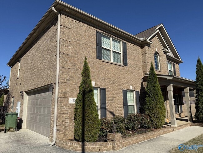 Photo - 218 Woodgrove Dr