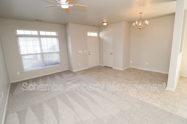 Photo - 5110 Neuse Commons Ln Unidad Apt 111