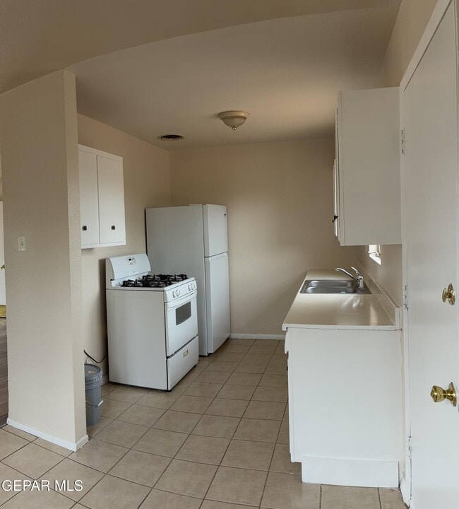 Photo - 5140 Tropicana Ave