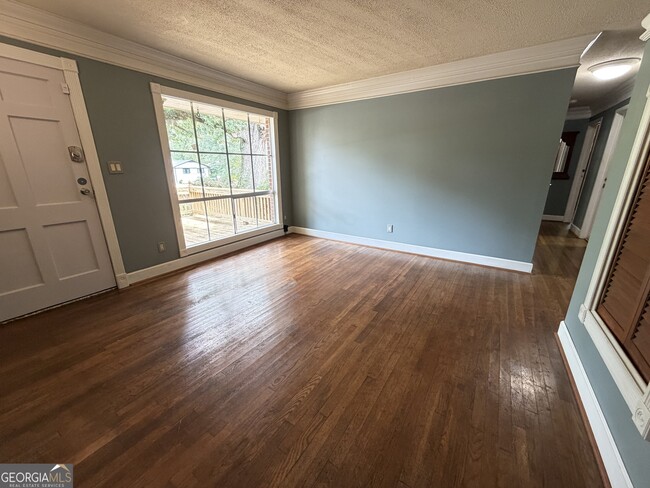 Photo - 1054 College Station Rd