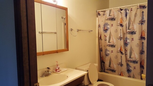 Photo - 212/214 Ellett Road Unit Ellett - 214