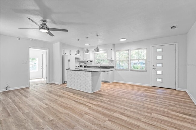 Photo - 3820 NW 15 Ave