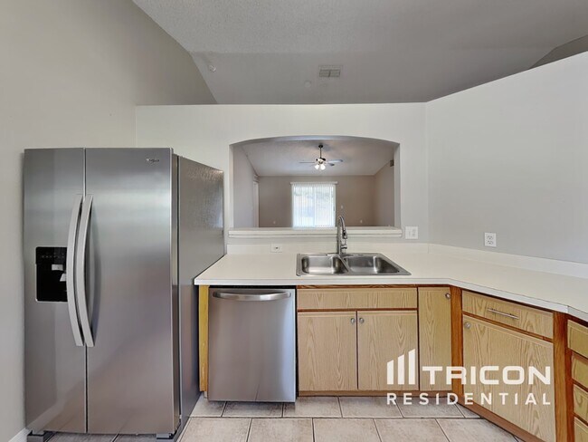 Photo - 521 Cloudcroft Dr House