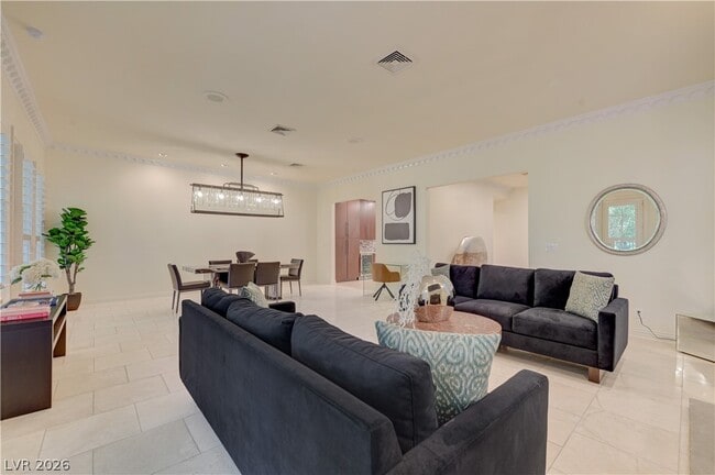 820 Vegas Valley Dr