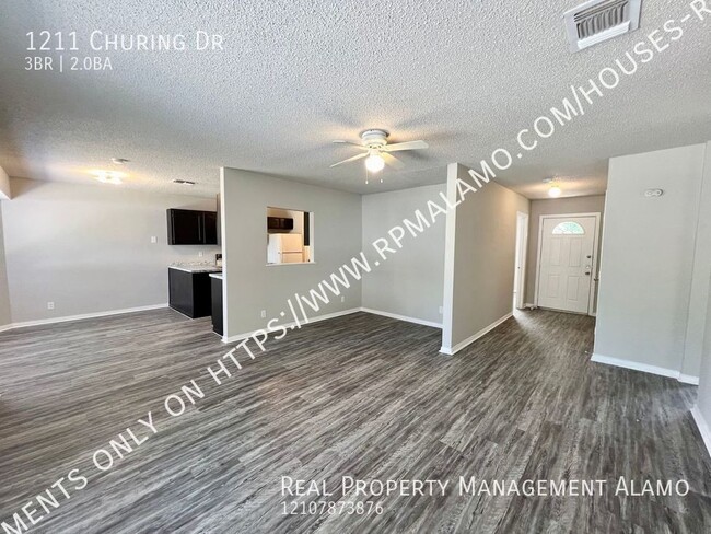 Photo - 1211 Churing Dr