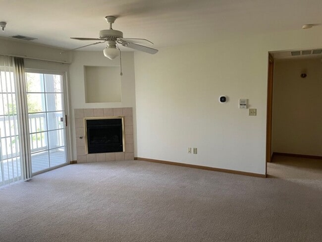 Hollow Creek Apartments