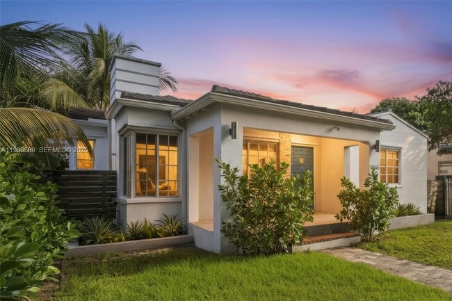 Building Photo - 555 NE 73rd St