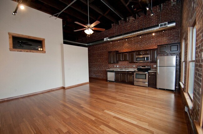 Photo - Union Biscuit Warehouse 210 Unit UB 210