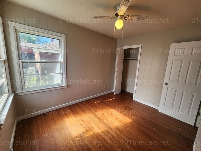 Photo - 1348 N Crestway Ave