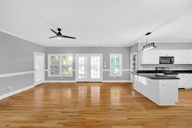 Photo - Looking for a place for your Pod?